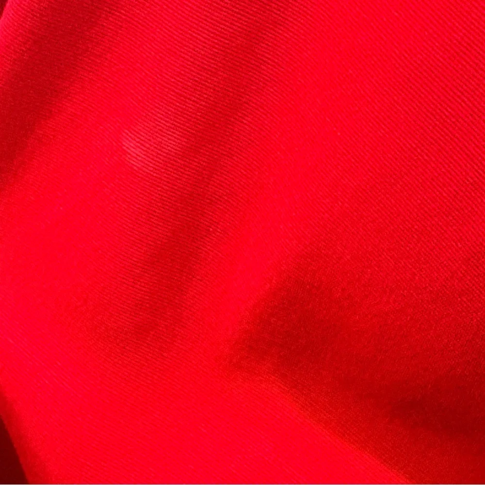 unbranded stylish red